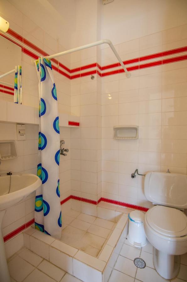 Almira Inn Иос Экстерьер фото
