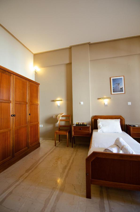Almira Inn Иос Экстерьер фото
